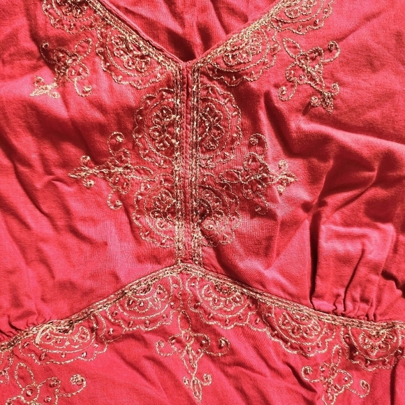 Motherhood Maternity Pink Embroidered V-Neck Tie Back Top Women's Large L EUC - Picture 3 of 8